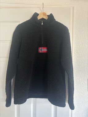 black Napapijri Half-Zip Ayas Fleece featuring flag of Norway